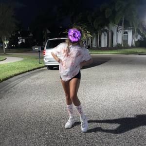 Meet your Posher, Angelia